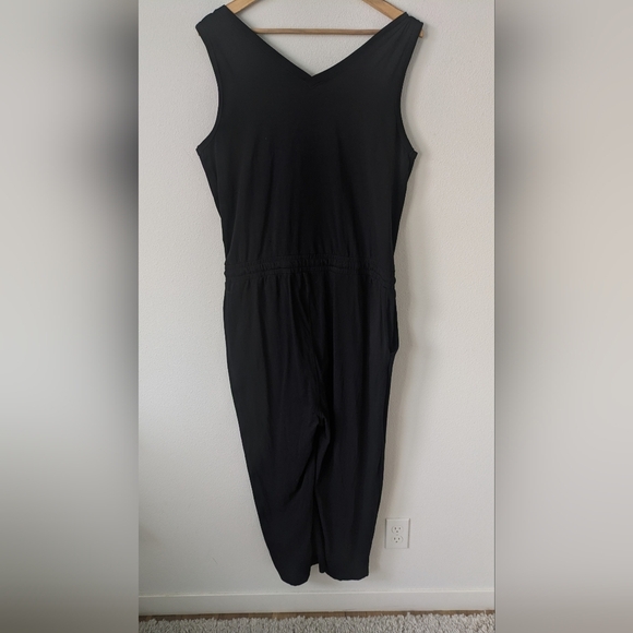 Calvin Klein Women's Logo Jumpsuit Romper Drawstring, size L, black/gold - Picture 9 of 9